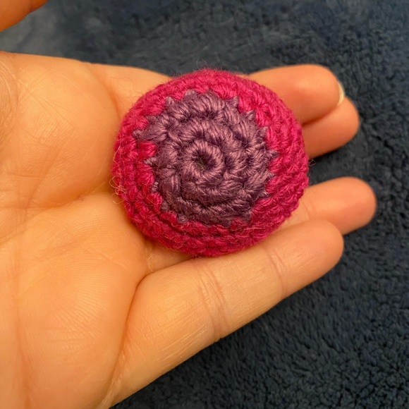 Crochet popping mushroom - Picture 3 of 3